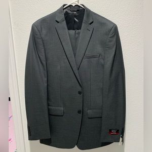 Van Heusen Classic Fit Suit Set NWT Grey